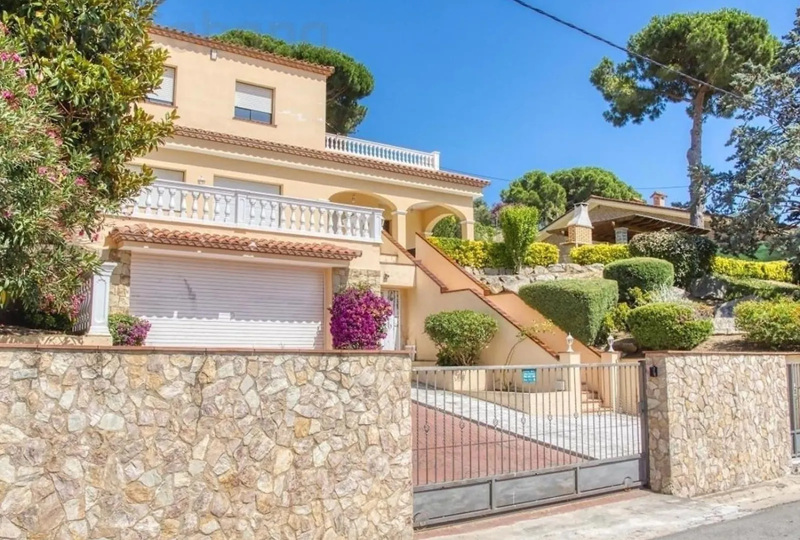 Costacabana - Villa Paris Lloret de Mar